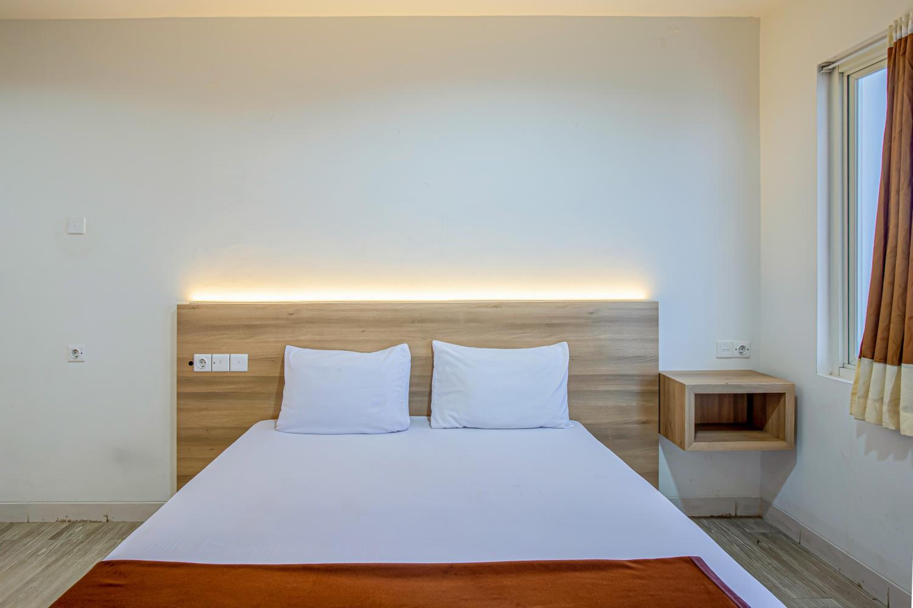 Skyland Sentul Tower Apartment 37/56