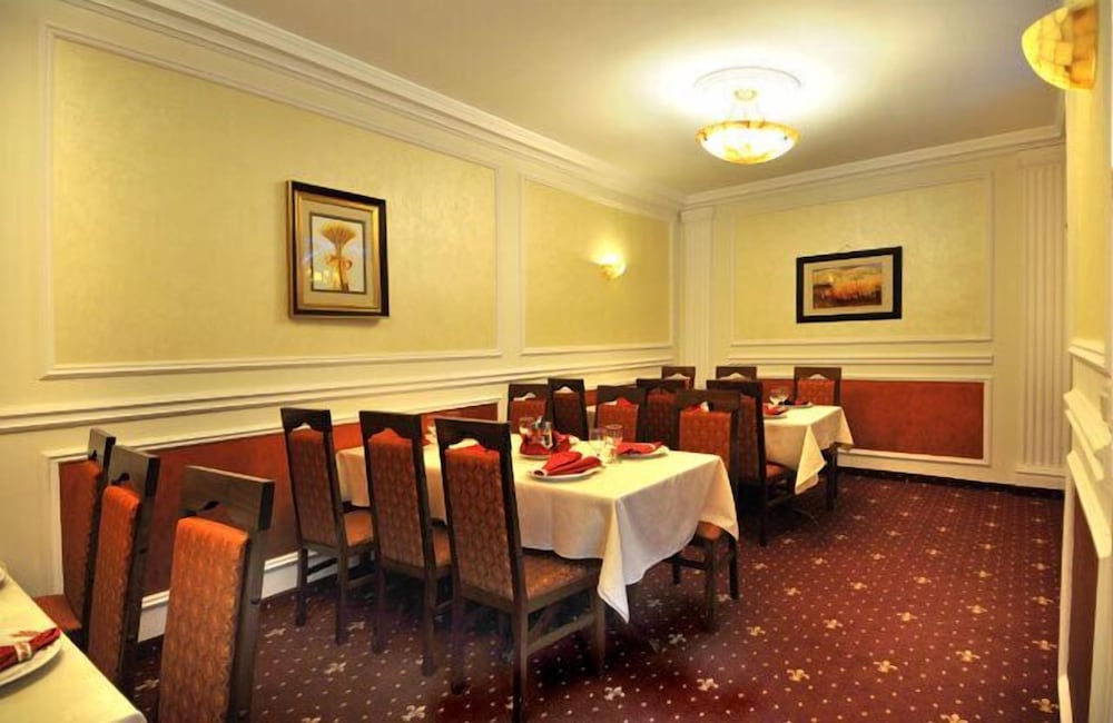Hotel Bucegi 29/34