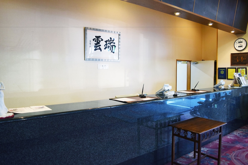 AKITA ONSEN SATOMI 15/33