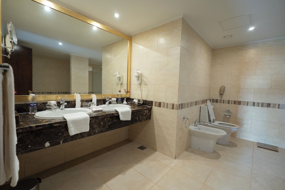 Royal, Suite, King Bed