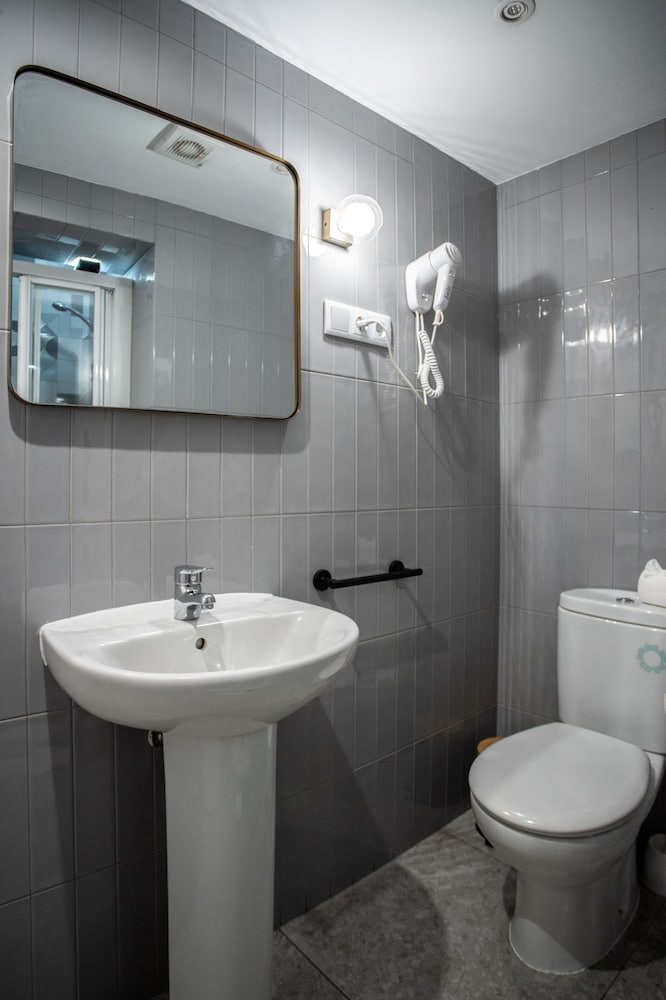 Suites You Zinc Ex Apartments Arenal 73/81