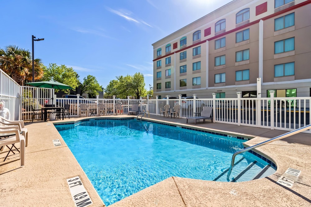 Quality Inn & Suites North Myrtle Beach 6/61