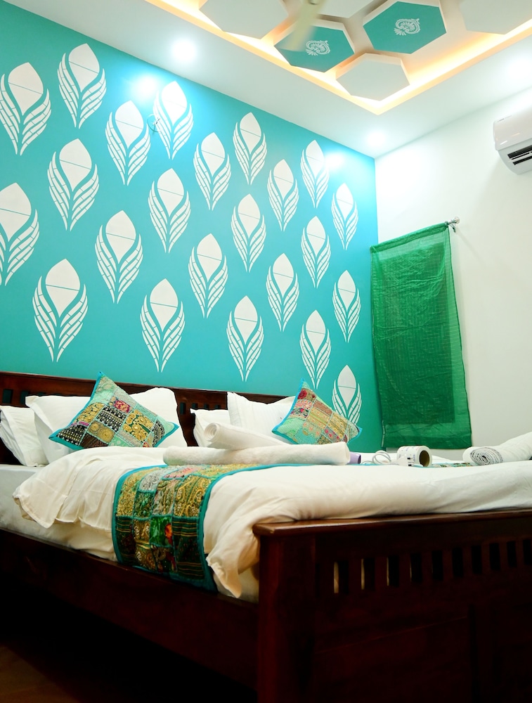 Hotel Pleasant Haveli 18/50