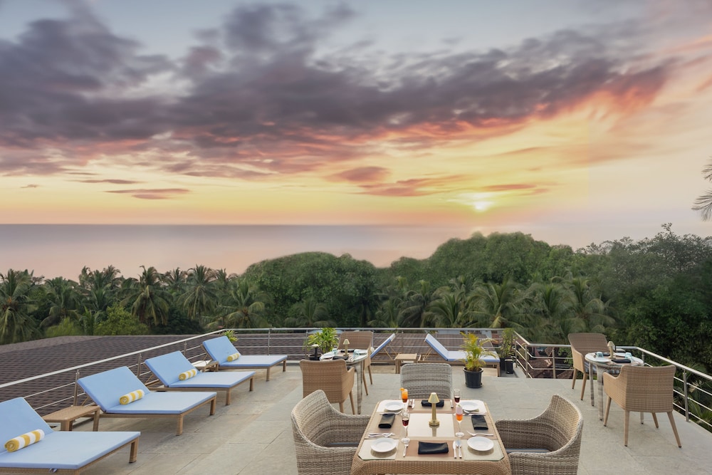 The Acacia Hotel Spa Goa 35/50