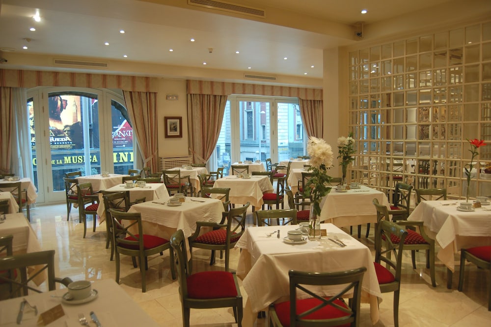 Hotel Atlantico Madrid 65/74