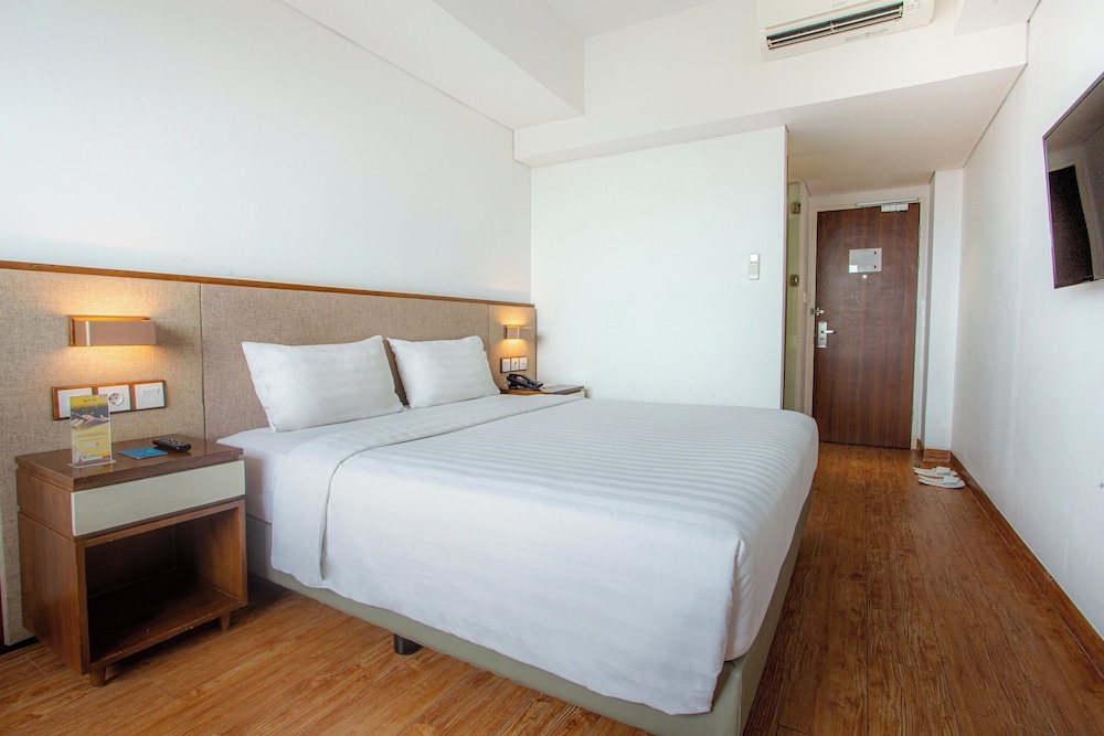 Grand Zuri Ketapang 17/58