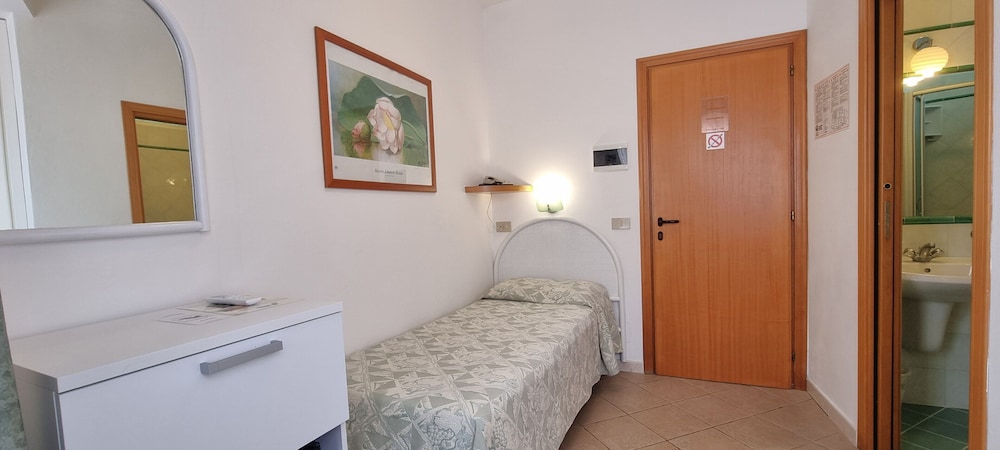 Hotel Montemerlo 49/50