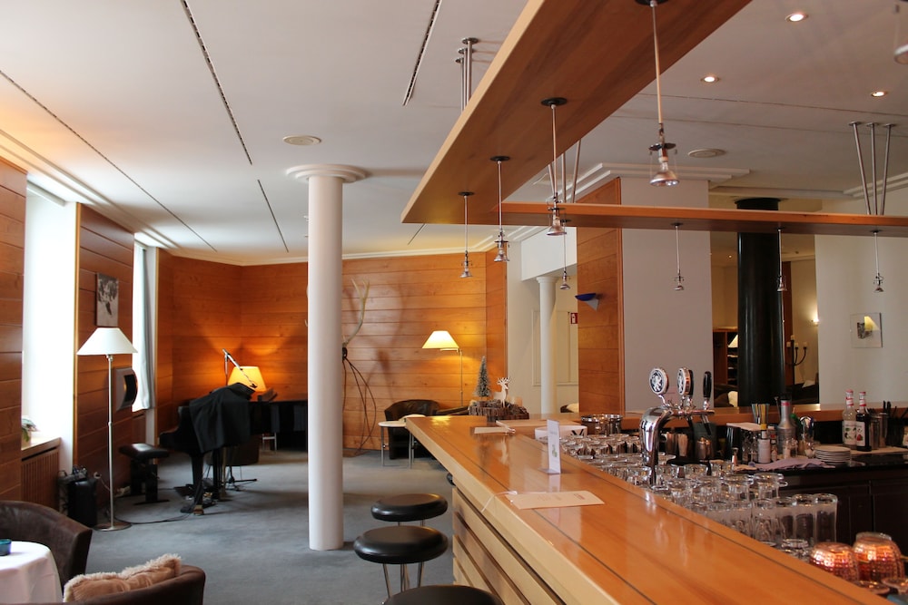 Hotel Schweizerhof Pontresina 40/68