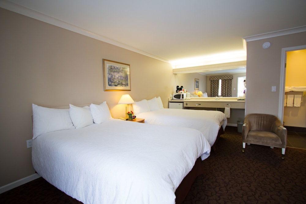 Glenwood Inn & Suites 9/50