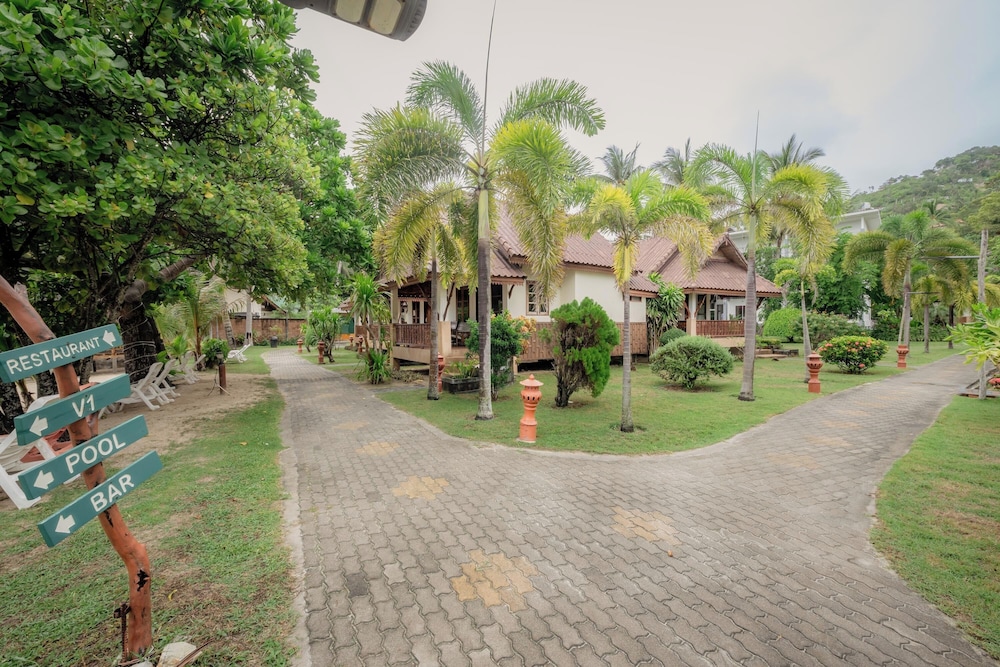 LONG BAY RESORT 23/50