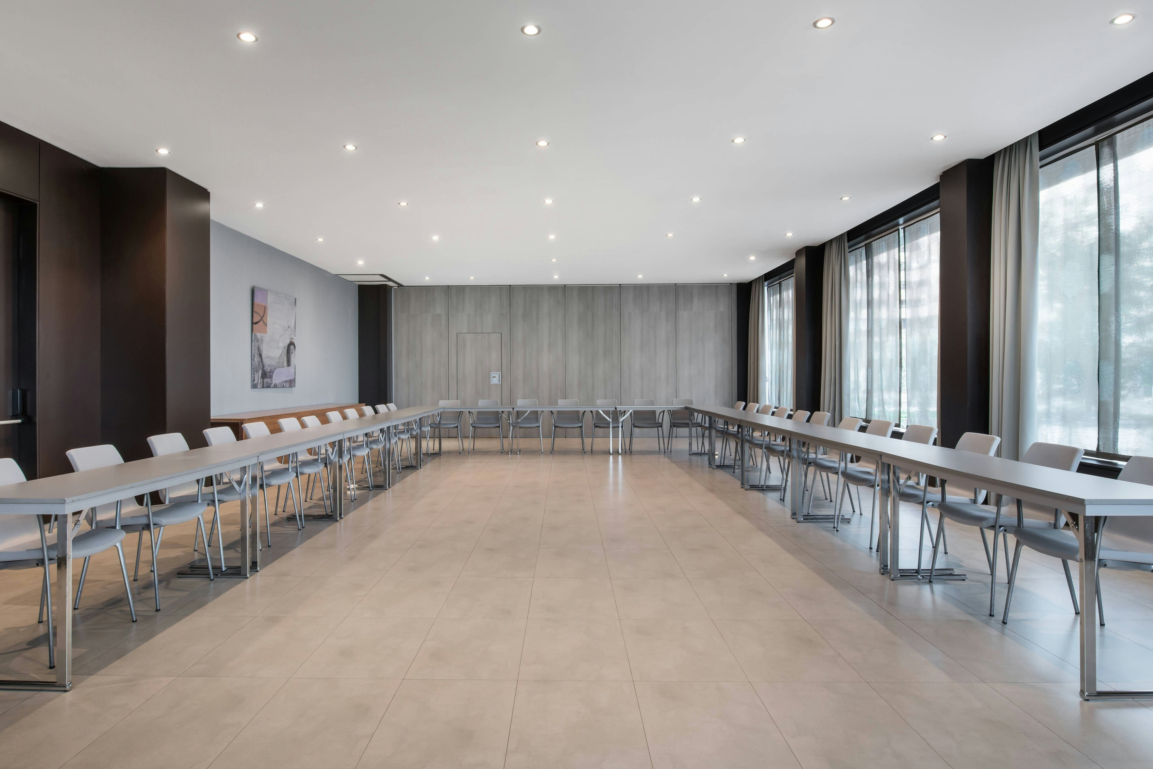 AC Hotel Alicante by Marriott 55/59