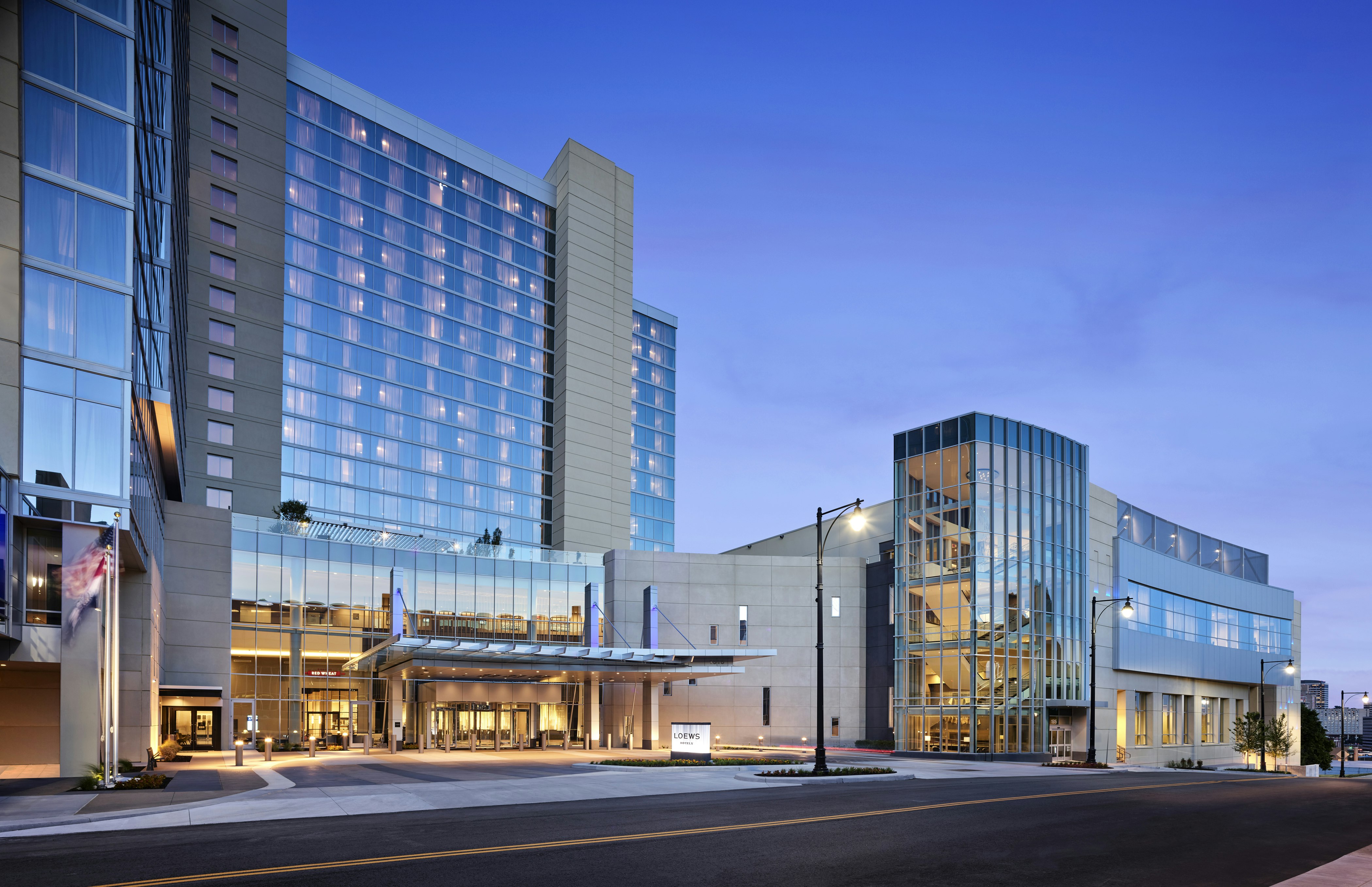 Loews Kansas City Hotel 77/78