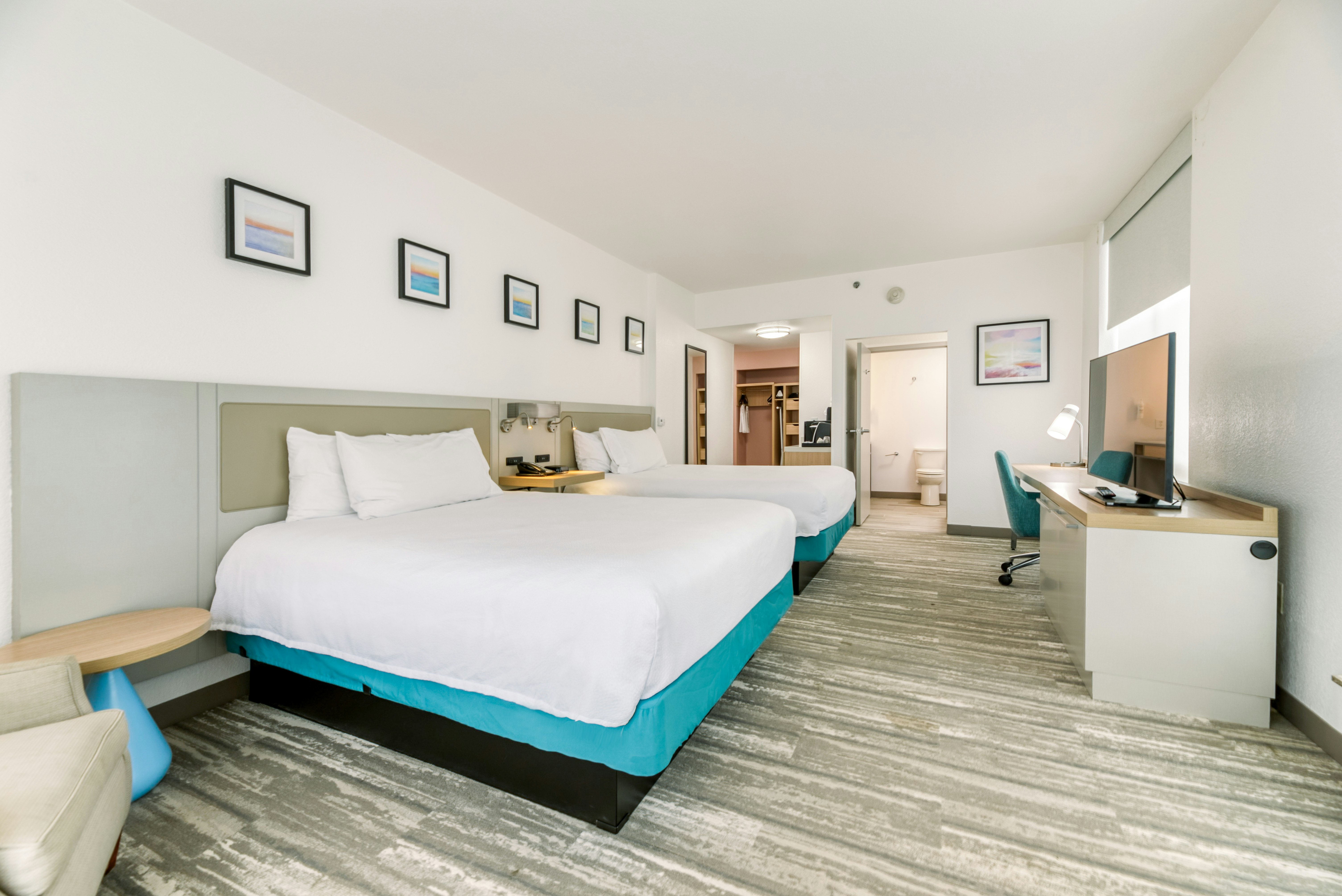 Deluxe, 2 Queen Beds, Ocean Front, Balcony