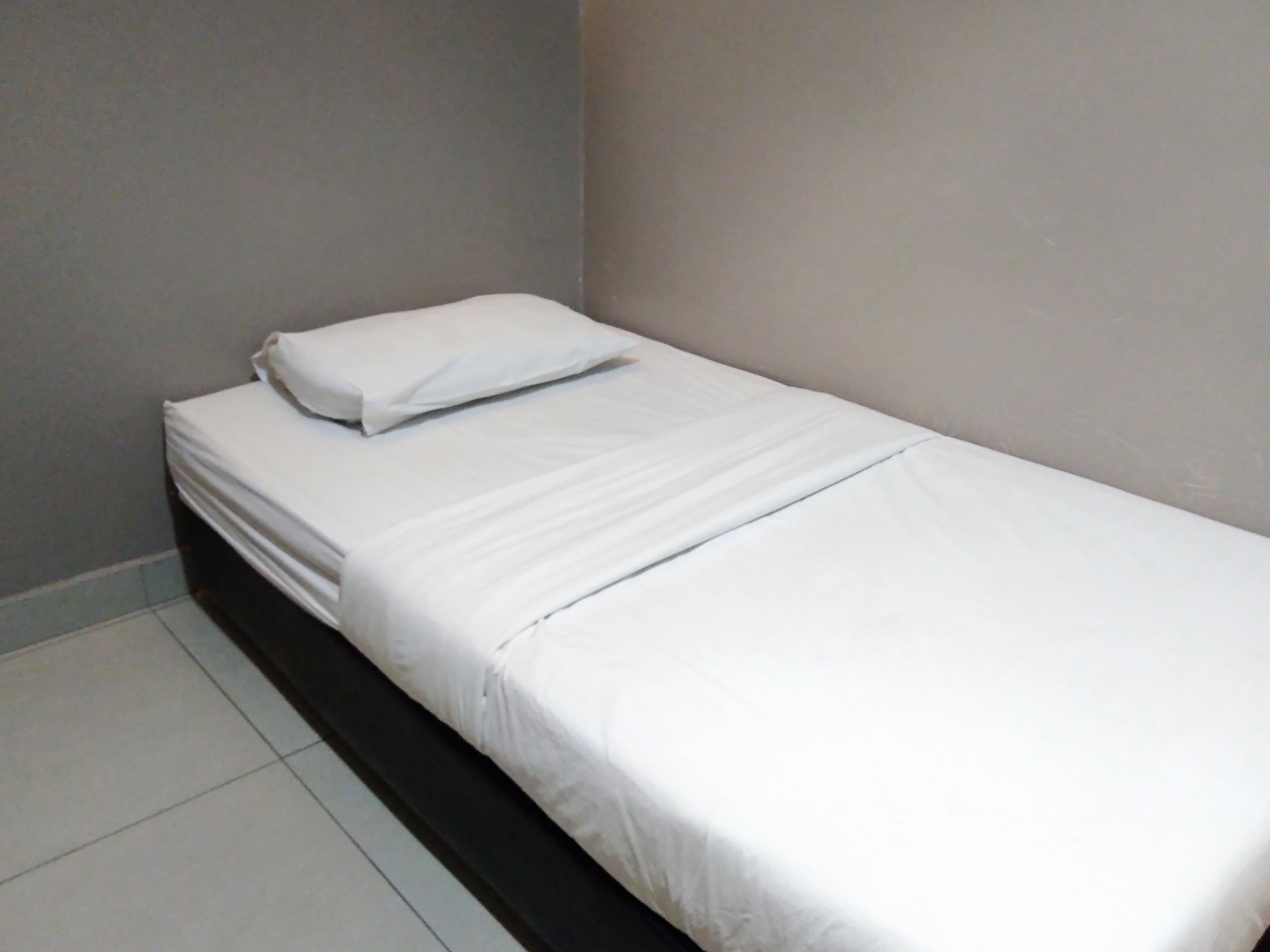 Standard Single - Malaysia