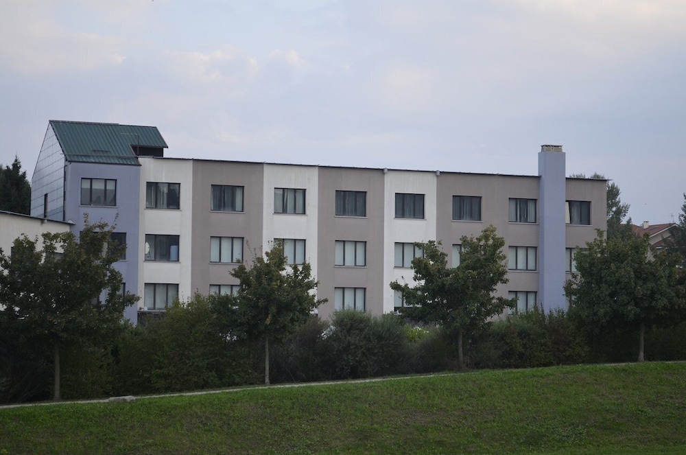 Hotel Cavalieri Pinerolo 3/27