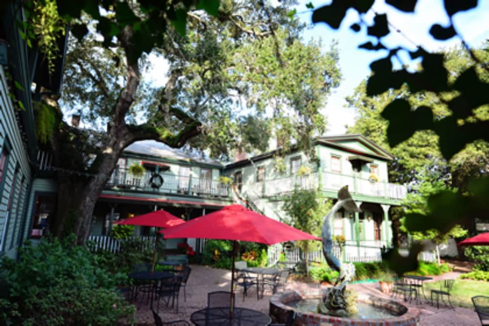 Florida House Inn 50/55