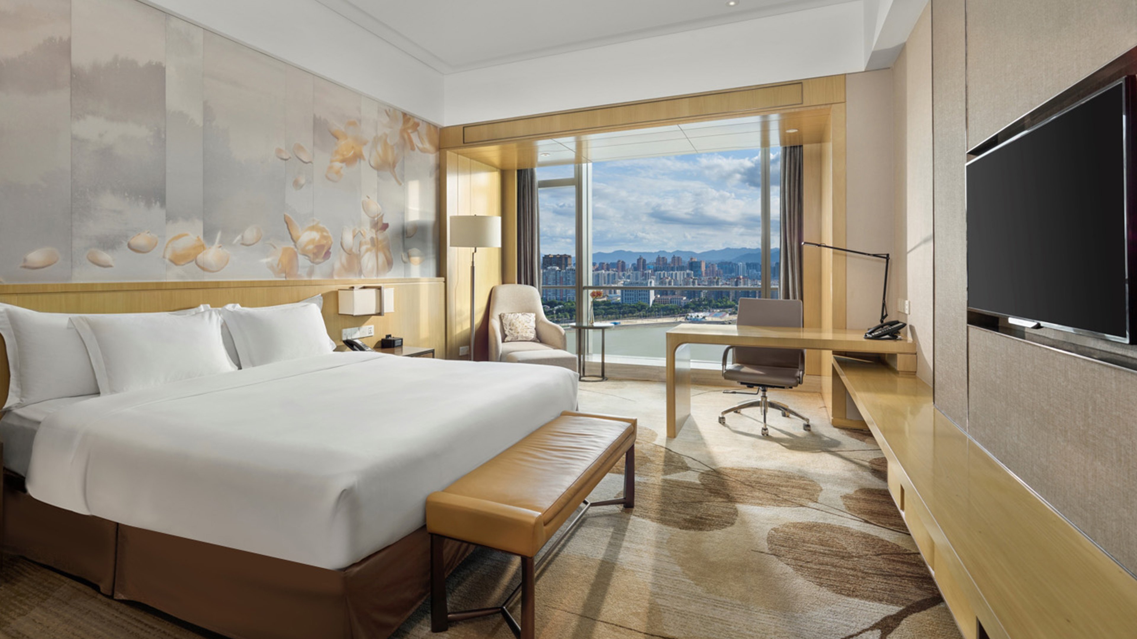 CROWNE PLAZA FUZHOU RIVERSIDE 14/50