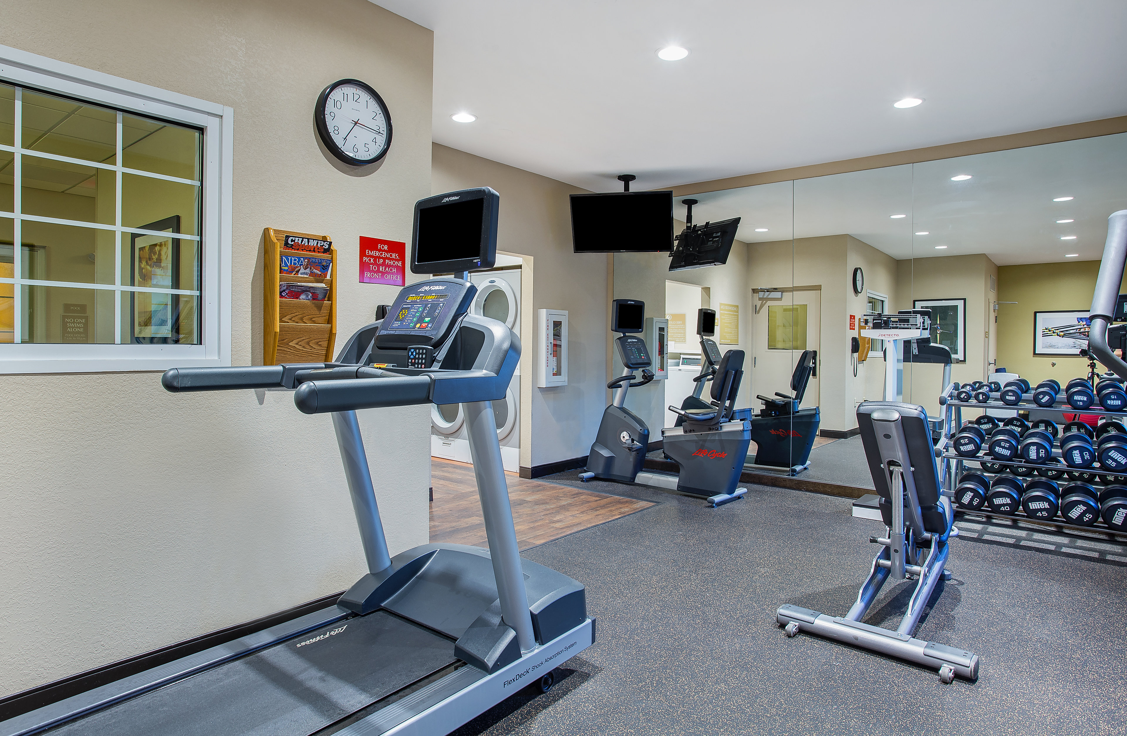 CANDLEWOOD SUITES BOWLING GREEN 29/69