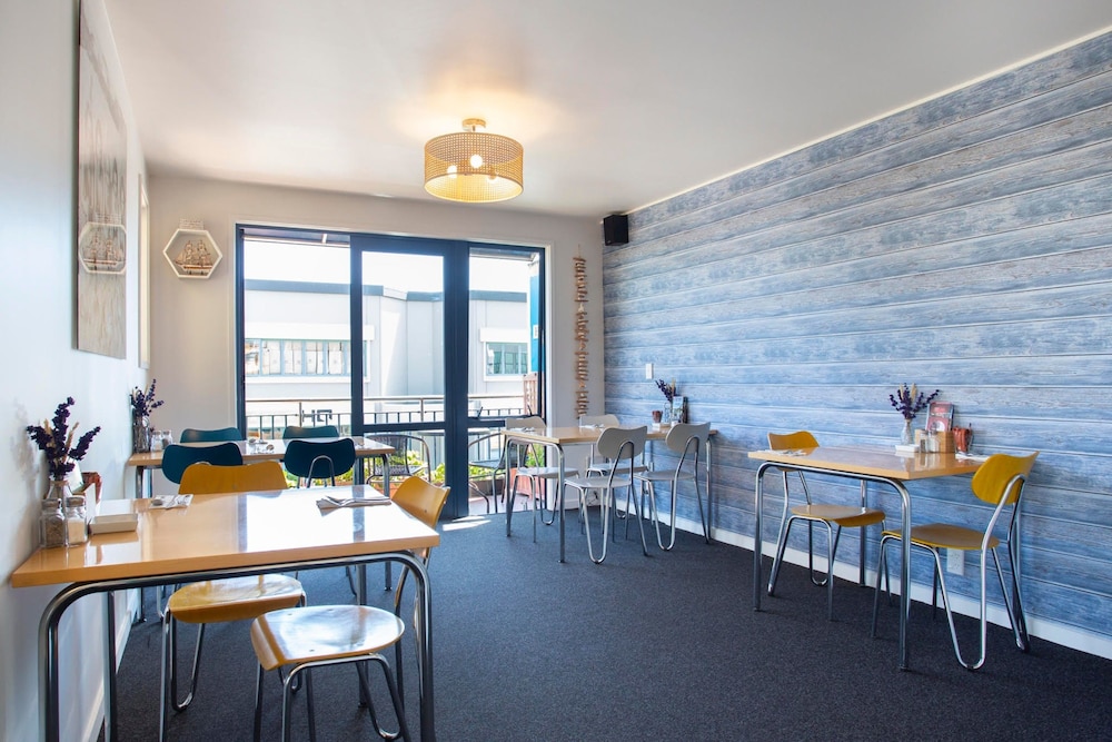 Harbourside Lodge 43/64
