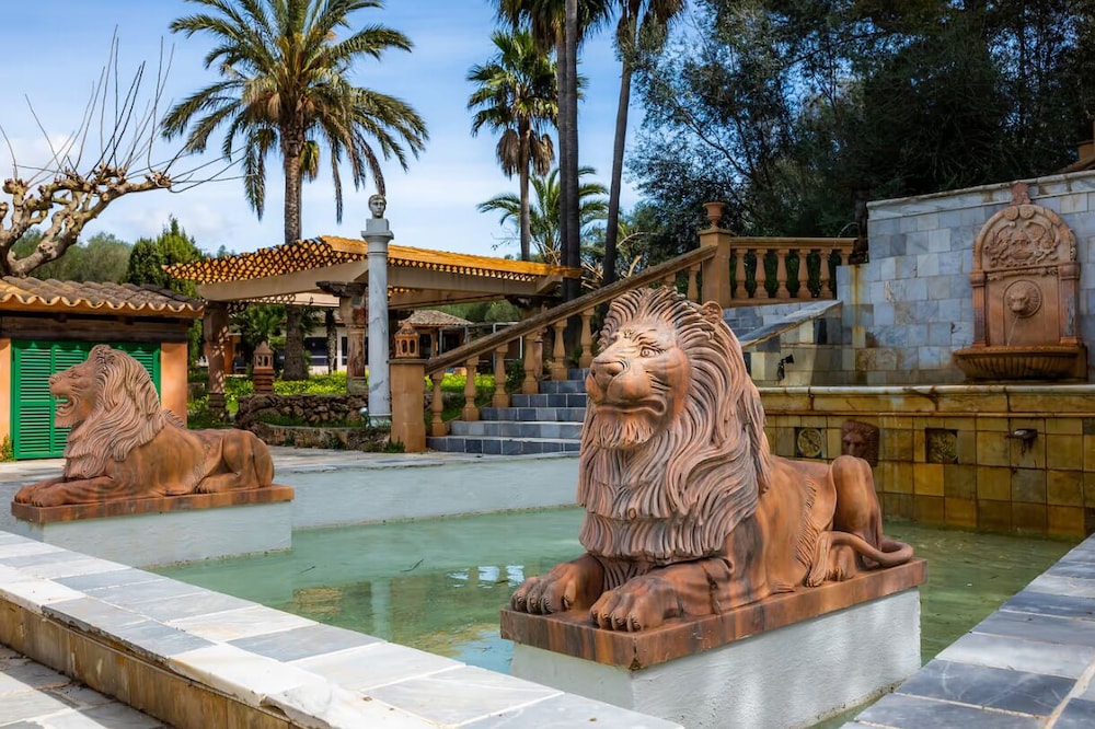Es Revellar Art Resort - Adults Only 62/110