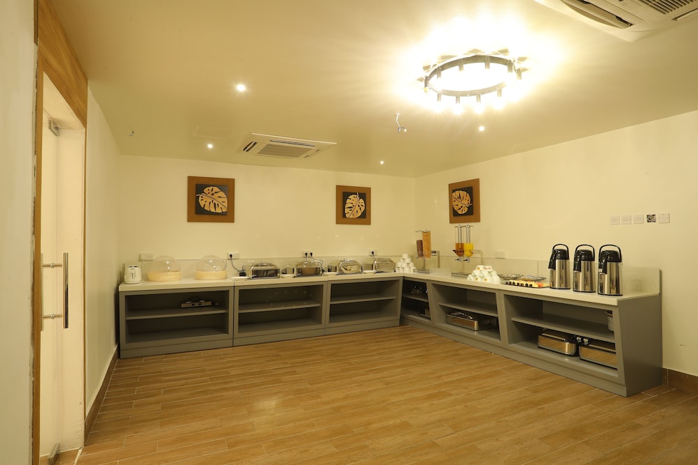 Zaki Hotel Apartment 14/25