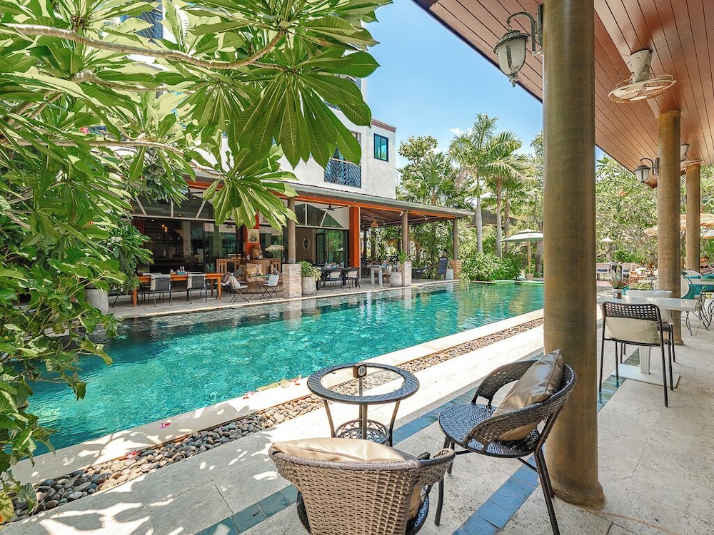Coco Retreat Phuket Resort & Spa 45/50