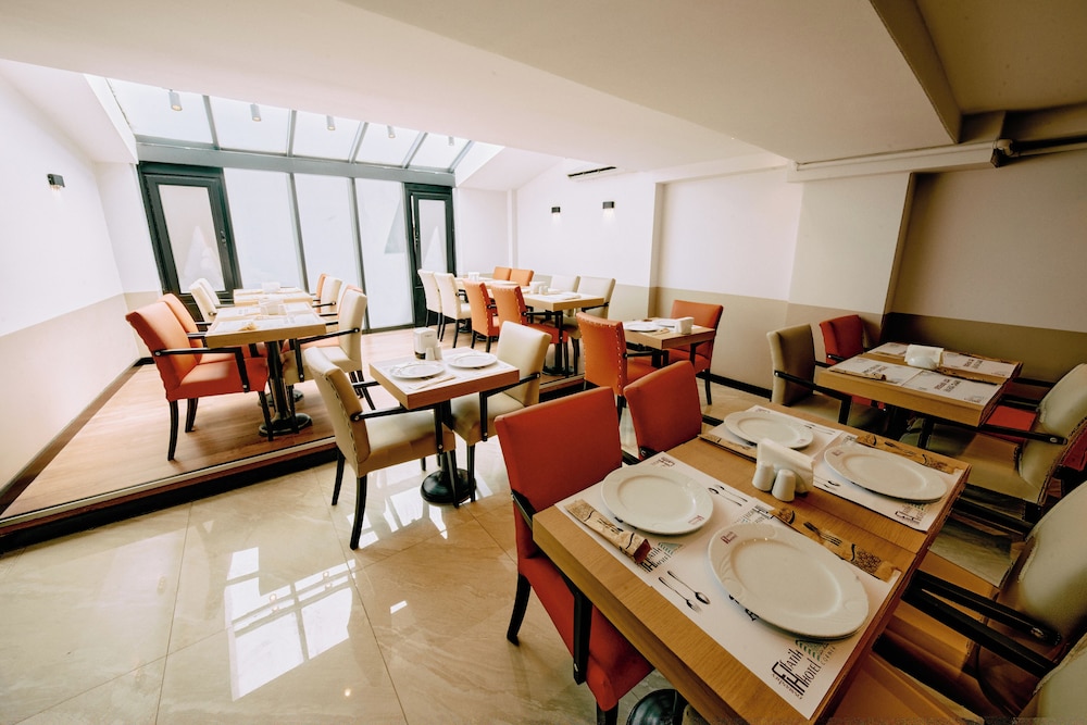 Osmanbey Fatih Hotel 38/50