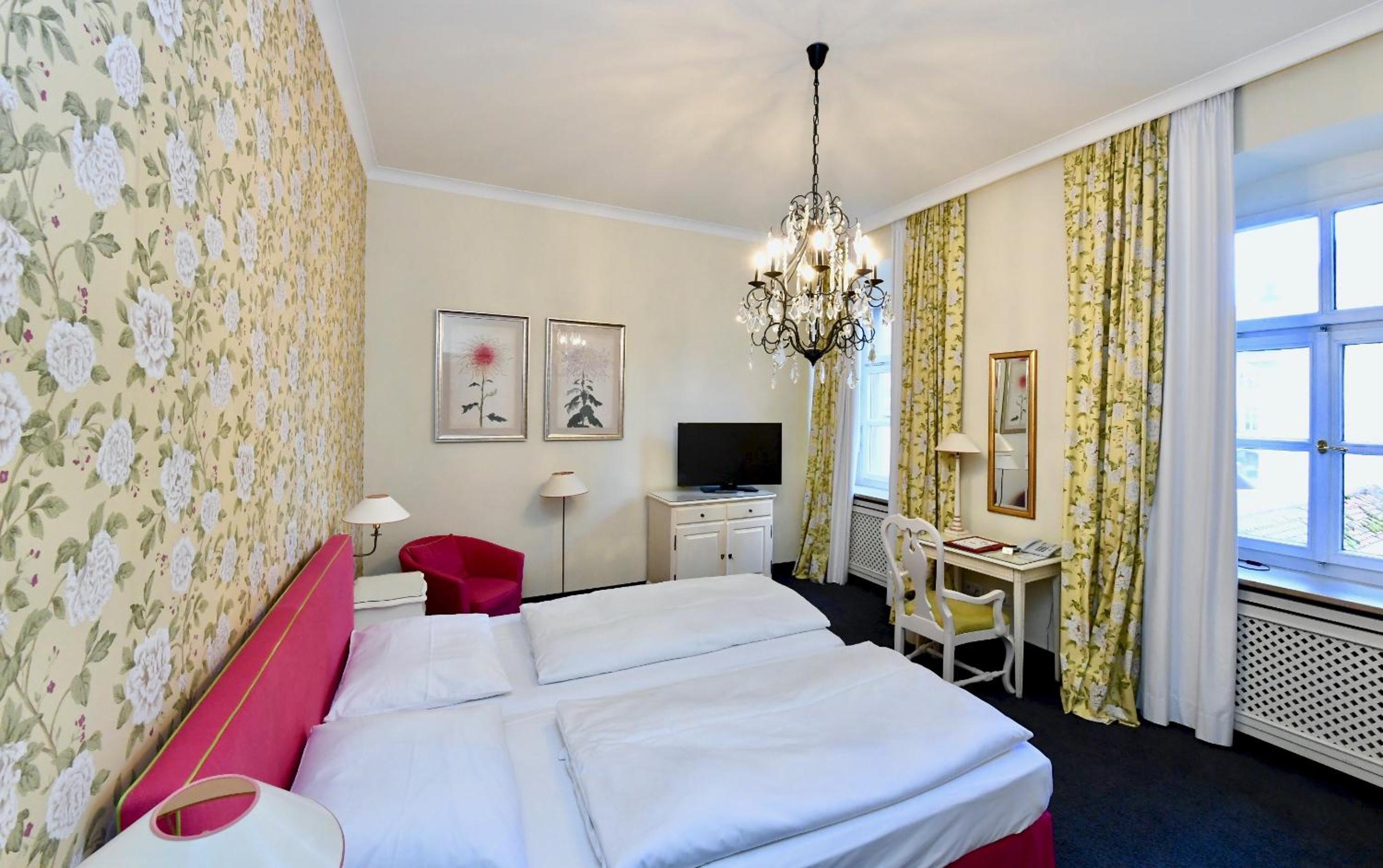 Hotel Bischofshof am Dom 22/58