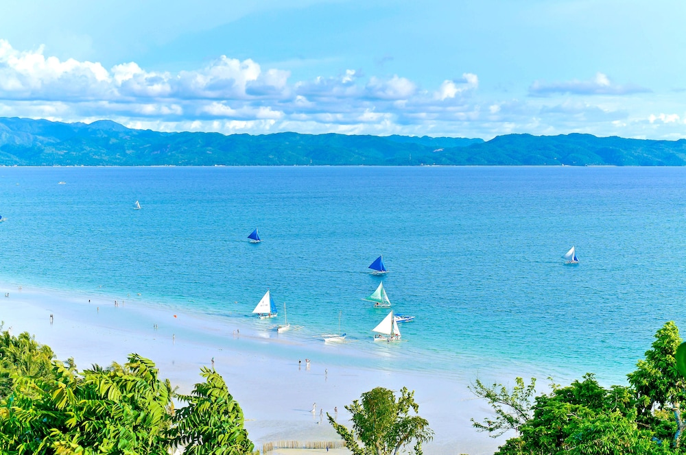 Boracay Amor Apartments 68/72