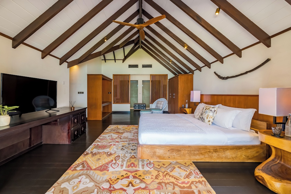 Ozen Reserve Bolifushi 42/136