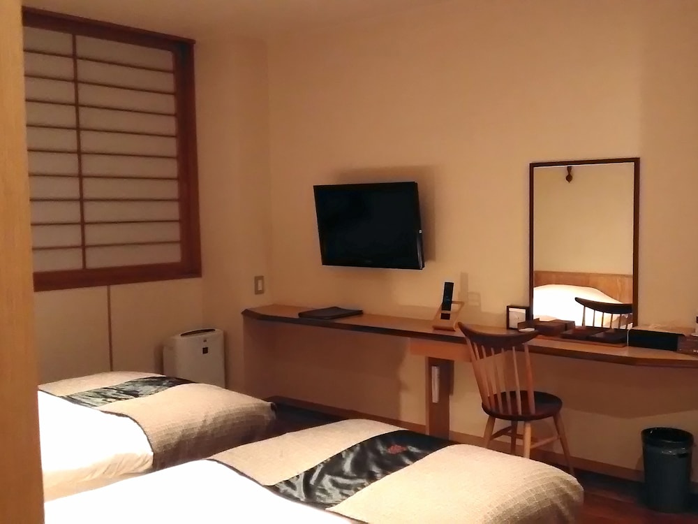 Niseko Konbu Onsen Tsuruga Besso Moku No Sho 16/70