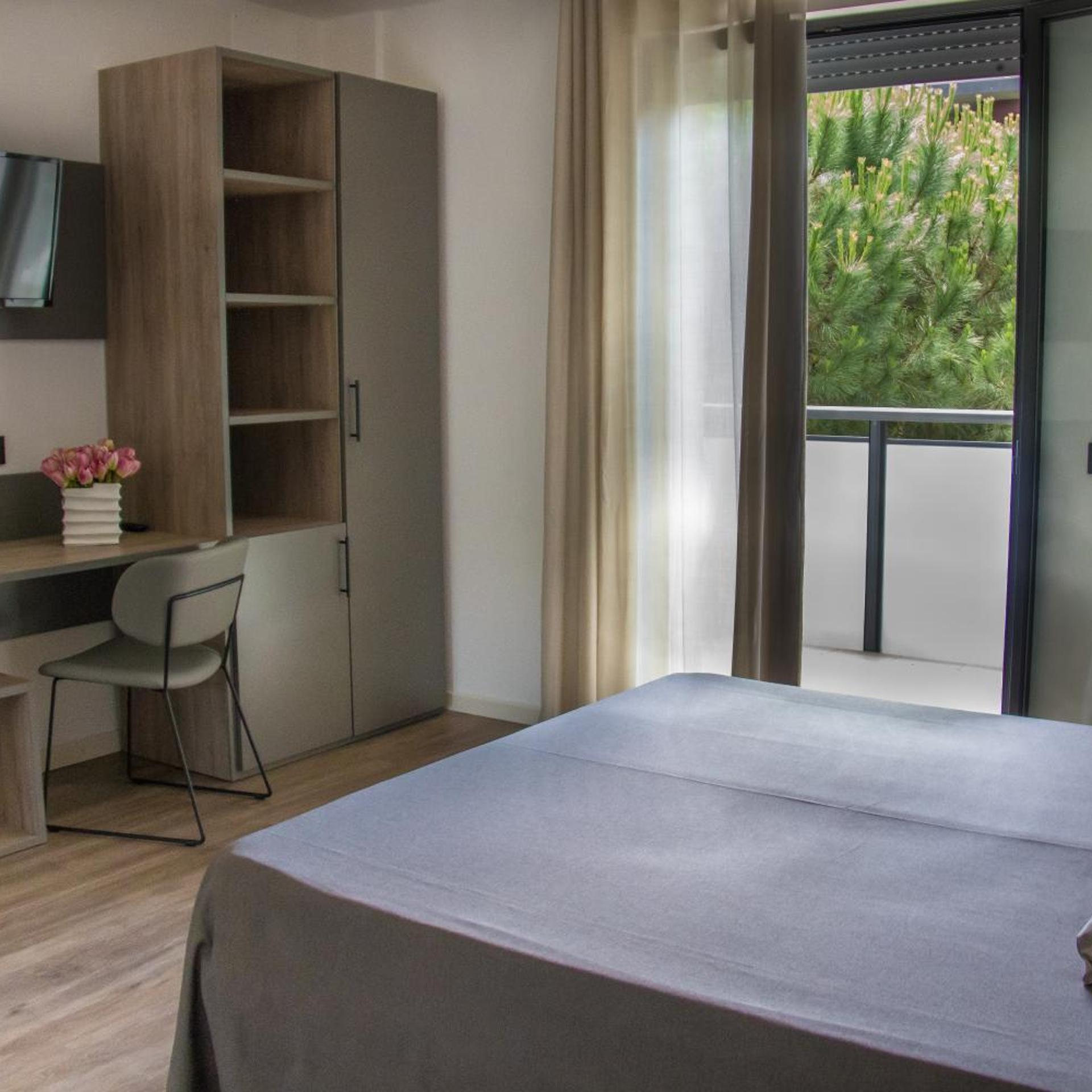 Hotel Renzo 15/50