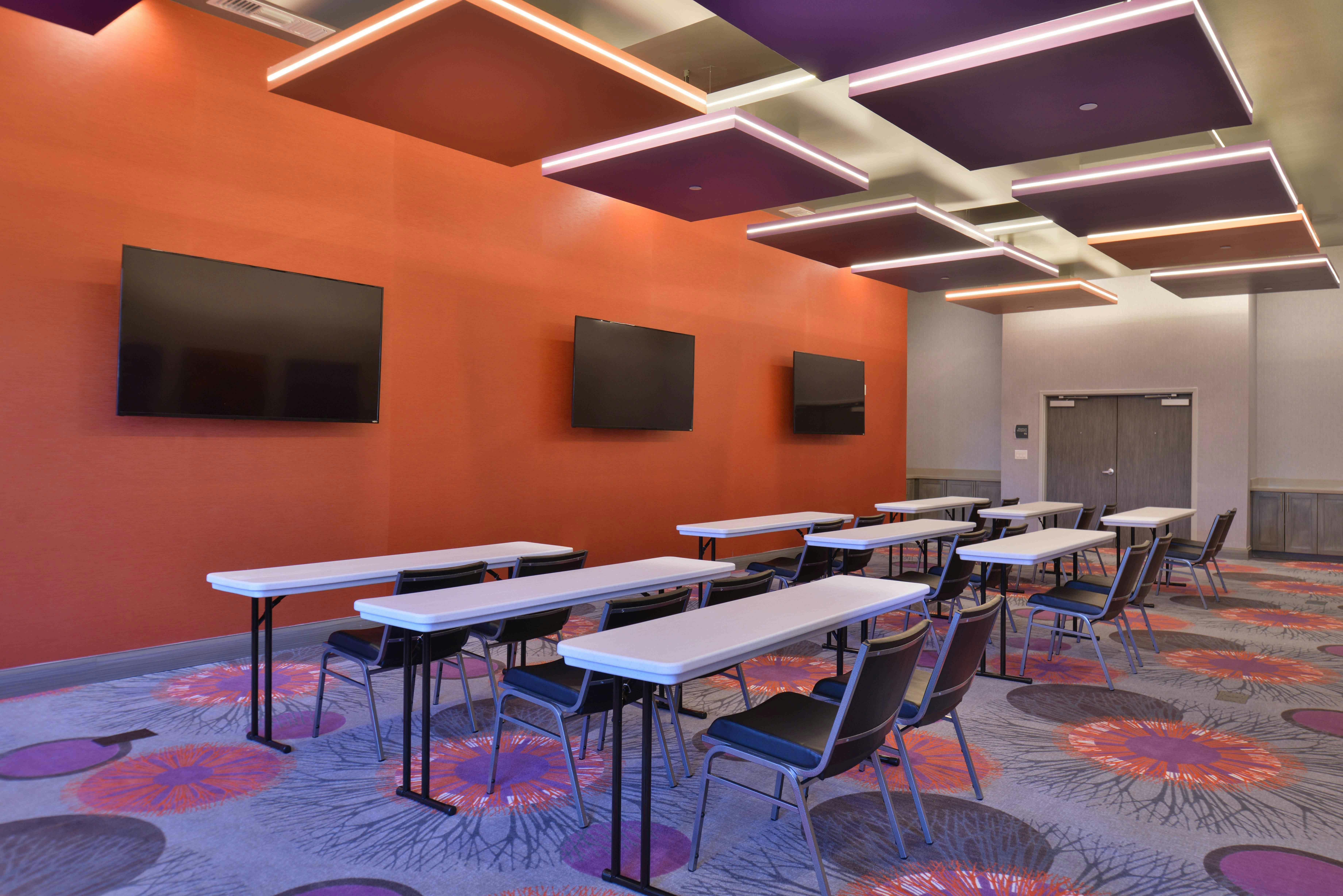 HOMEWOOD SUITES BY HILTON TROPHY CLUB FORT WORTH NORTH 31/50