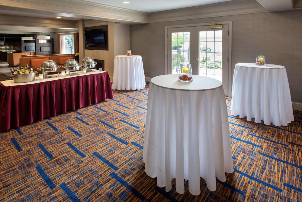 Boston Woburn Burlington Hotel 23/49