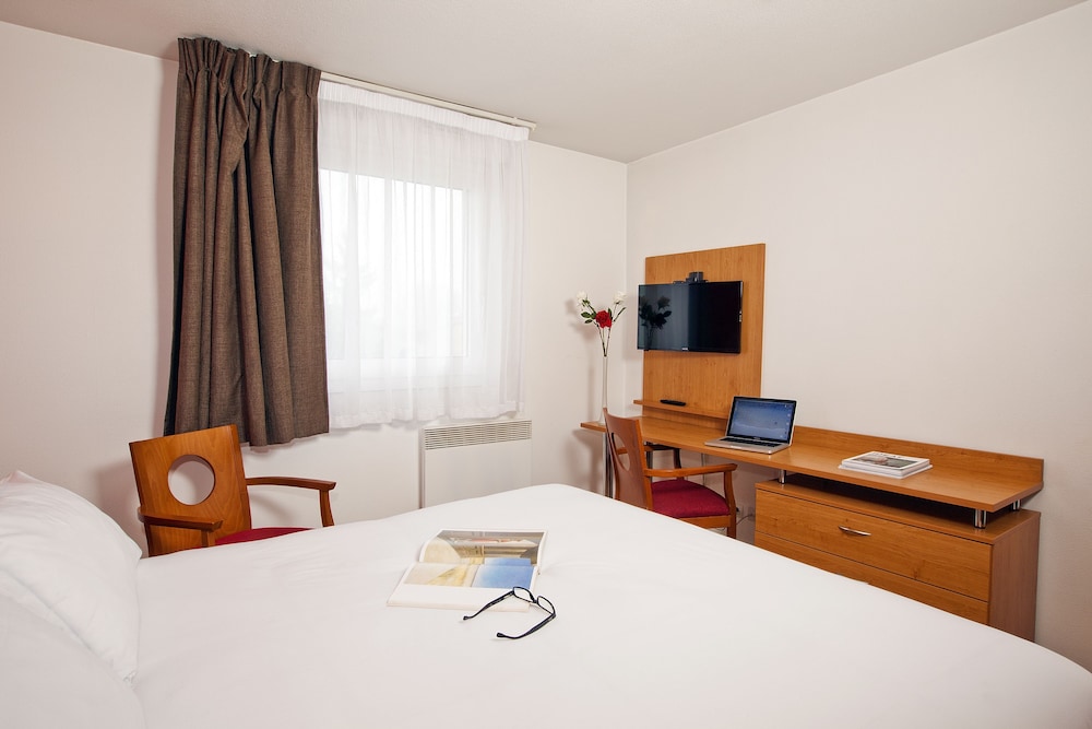 Sejours Et Affaires Bordeaux Yser 16/27