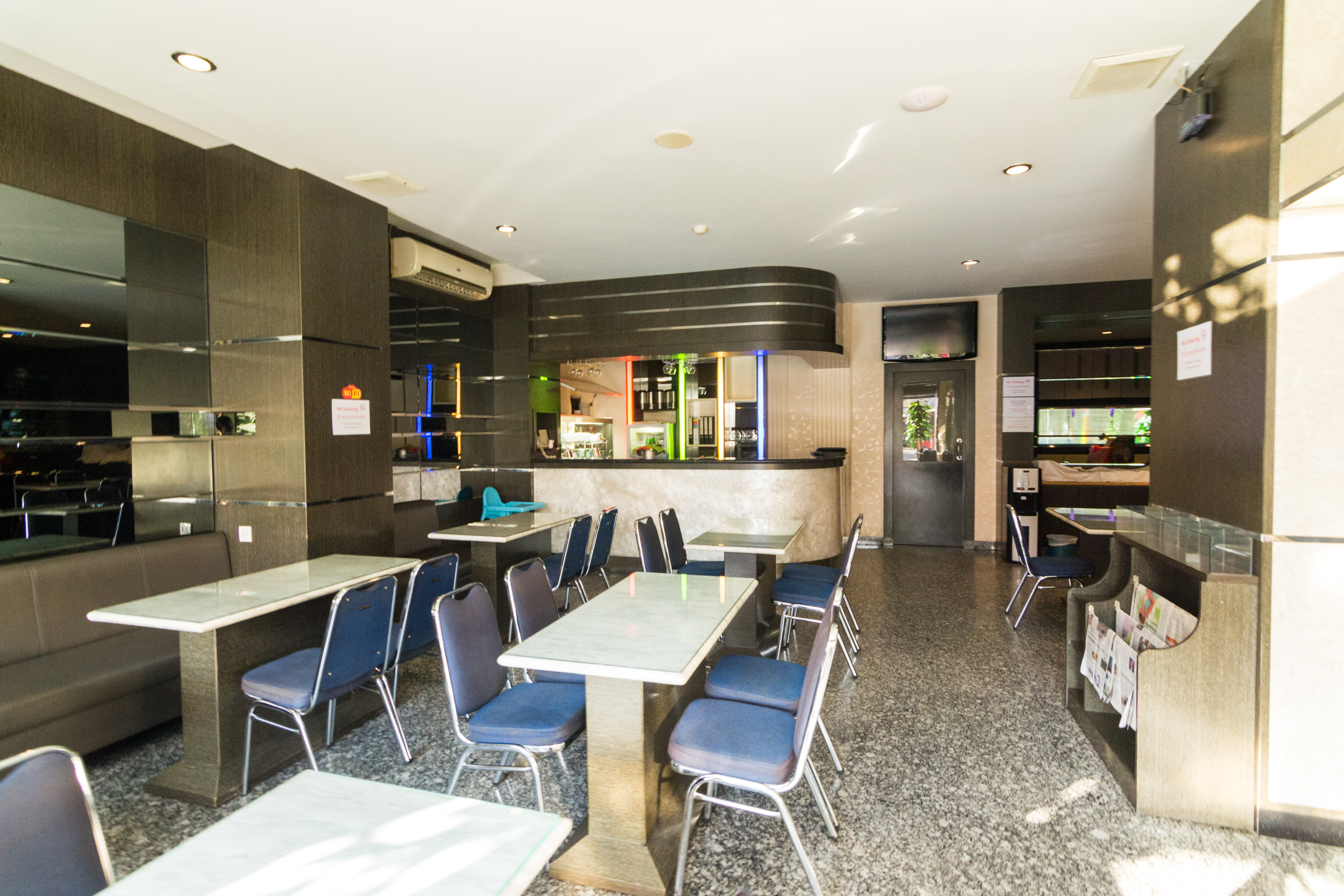 Lovina Inn Nagoya 30/38