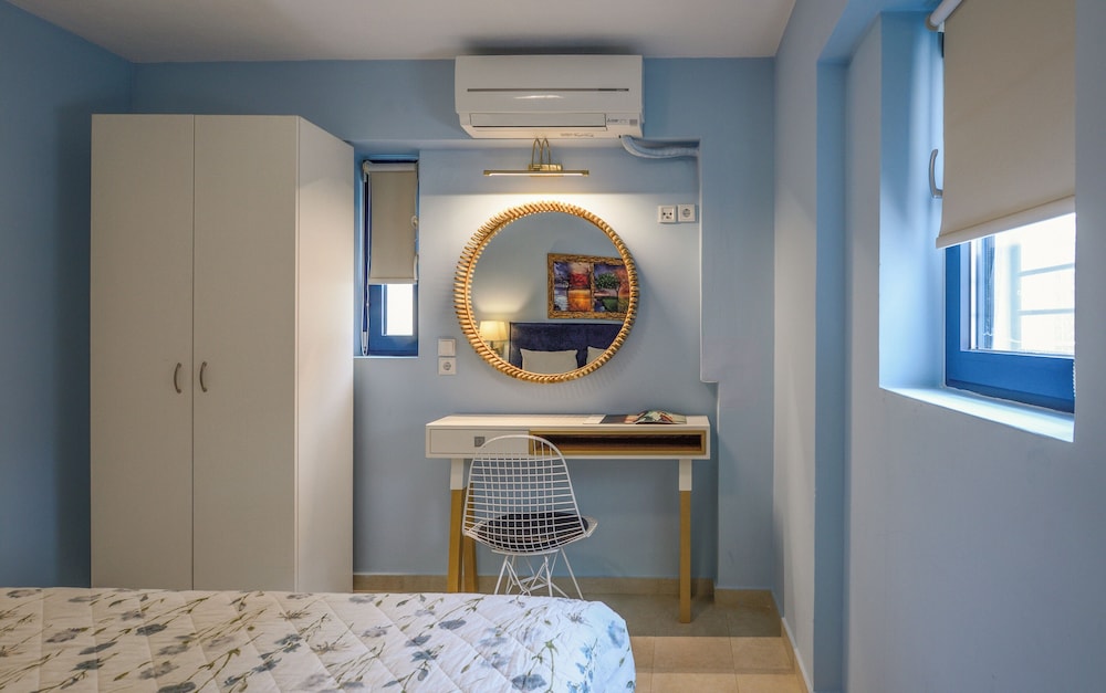 Elpiniki Luxury Apartments 27/66