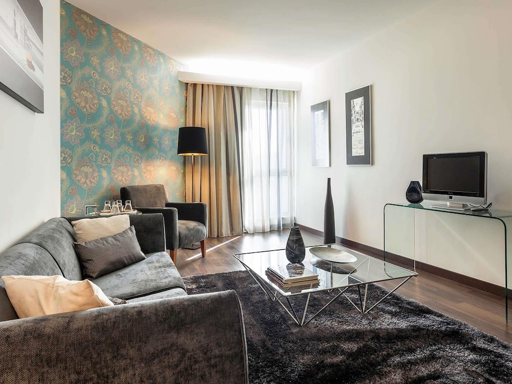 Mercure Lisboa 50/73
