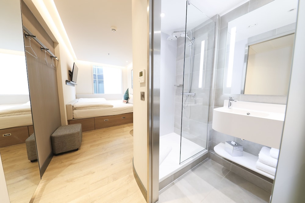 Marlin Hotel Dublin 13/39