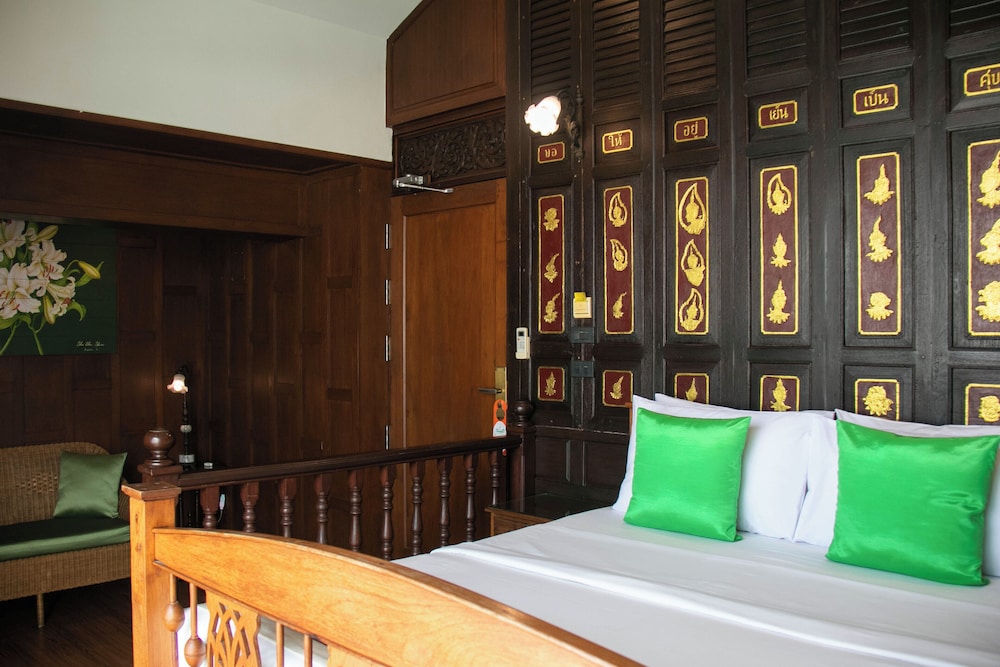 Lamphu Tree House Boutique Hotel 34/70