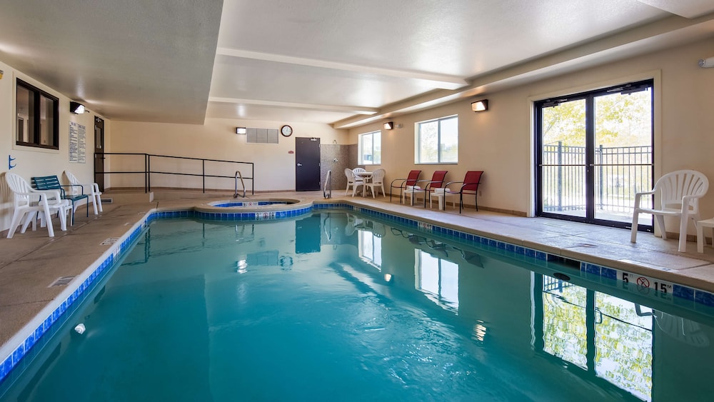 SureStay Plus Hotel by Best Western Buffalo 3/23