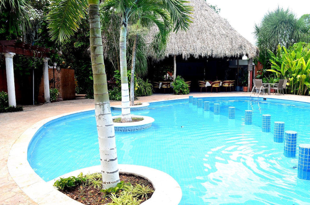 Ecotel Quinta Regia 68/71