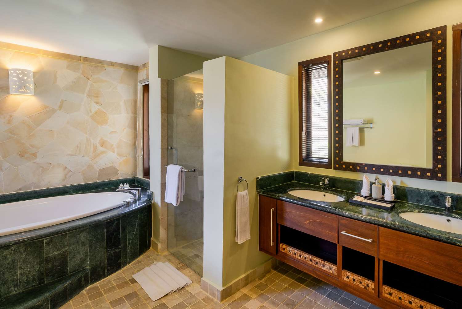 Sundancer Residences & Villas Lombok 54/58