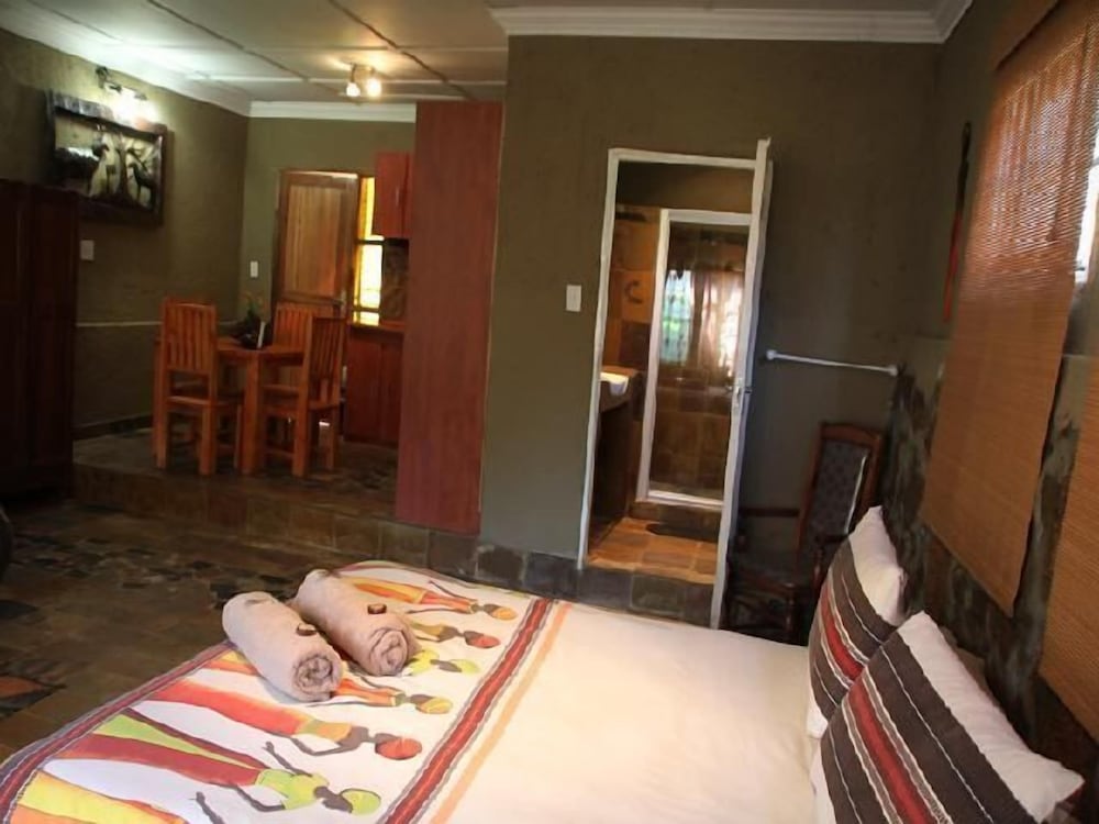 Emahlathini Guest Farm 16/49