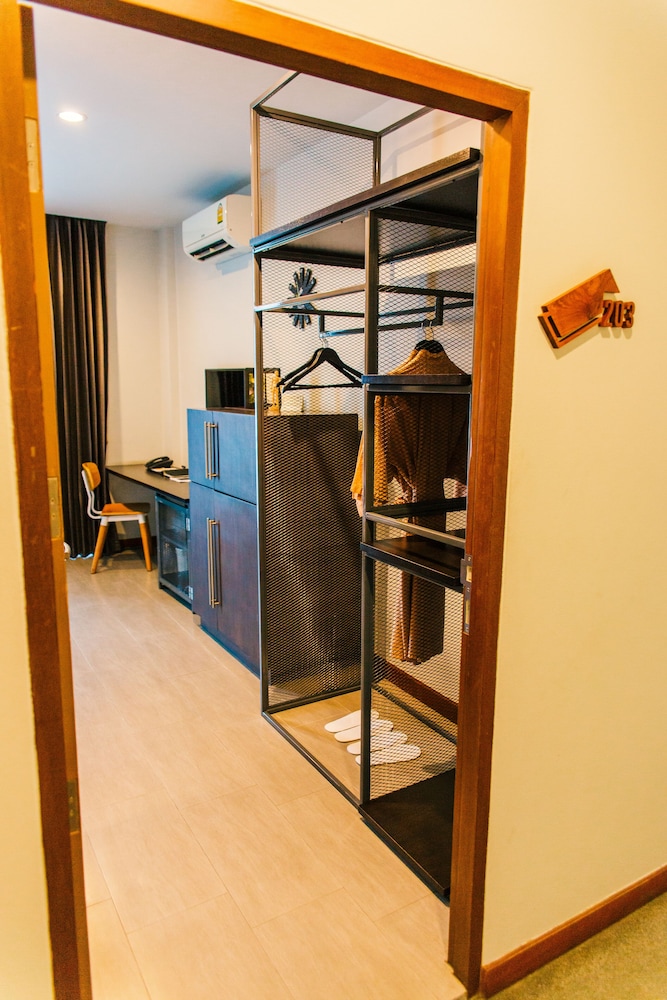 Wealth Boutique Hotel 42/71