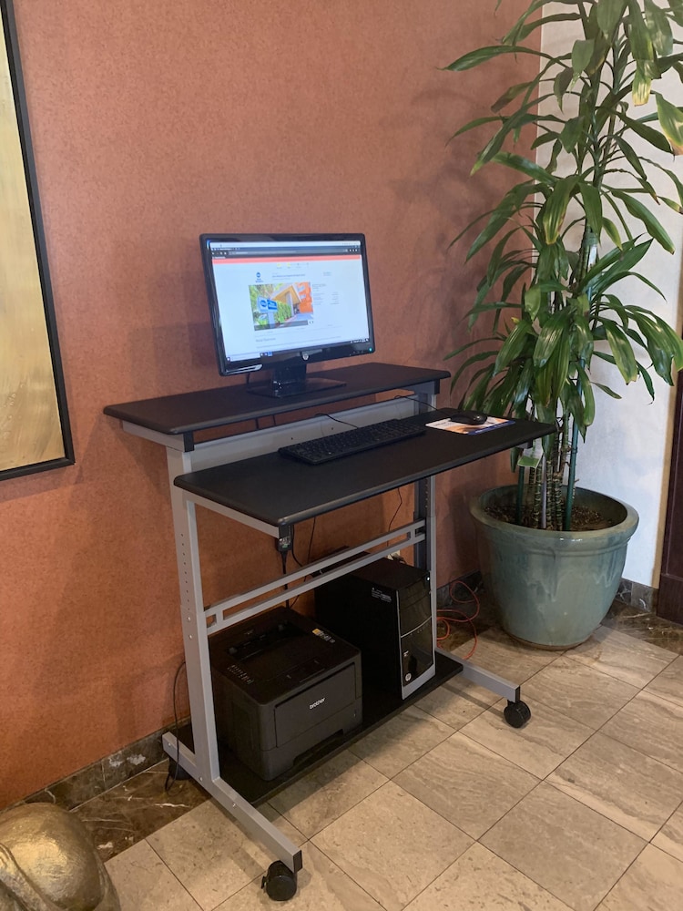 Best Western Los Angeles Worldport Hotel 18/32