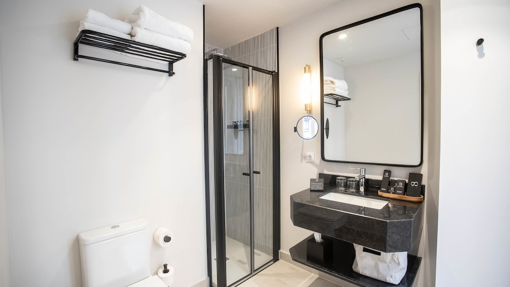 Soho Boutique Opera And Spa Hotel 45/50
