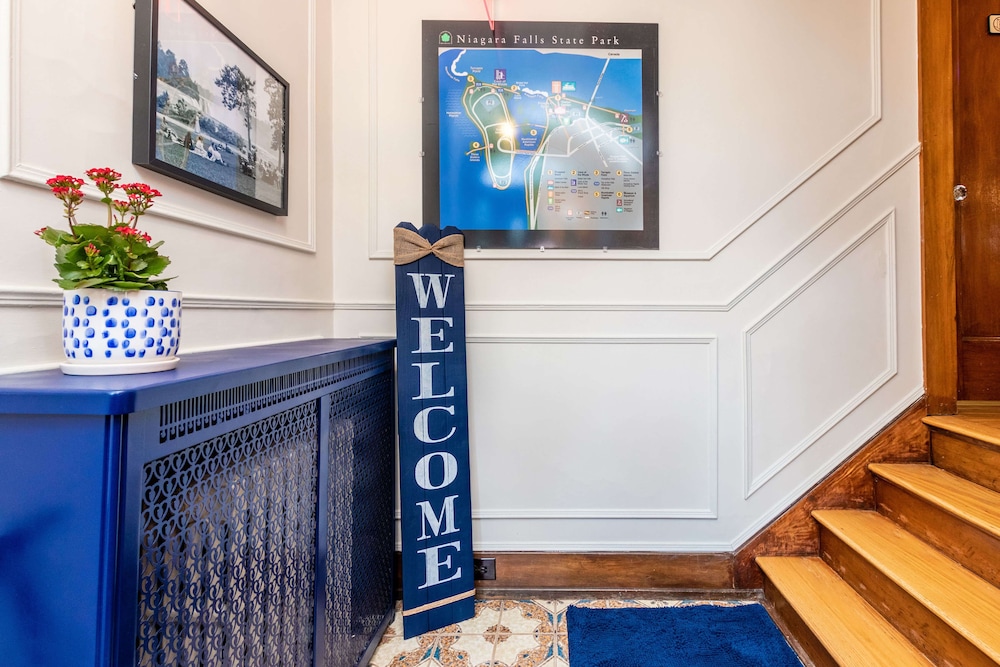 The Butler House Bed and Breakfast 8/50