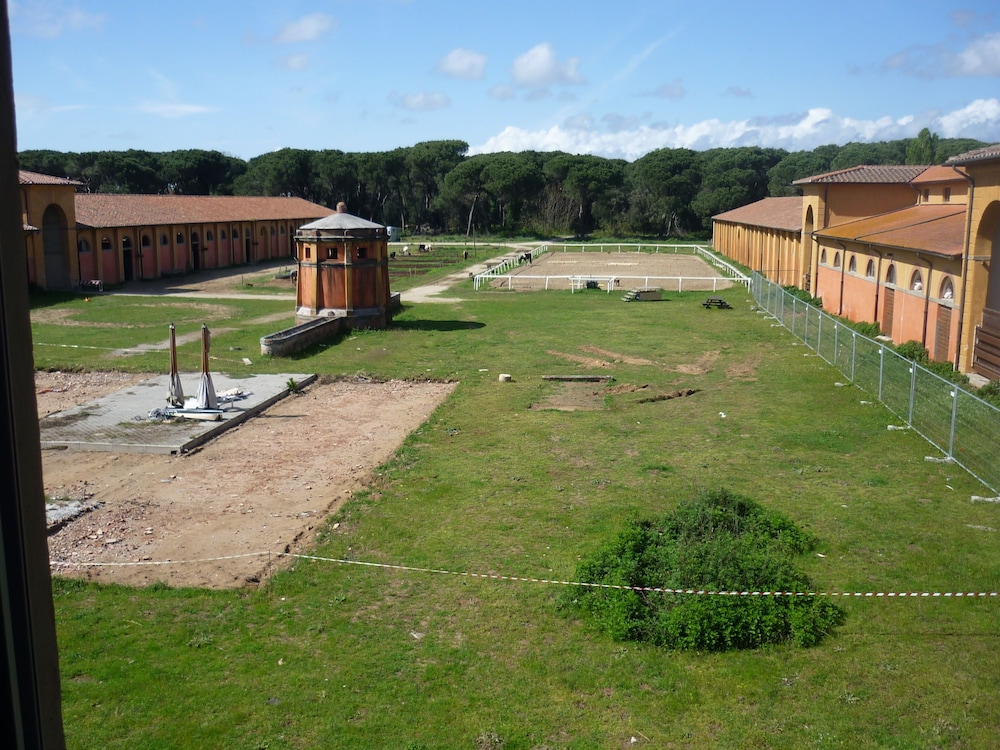 Casale La Sterpaia 45/52
