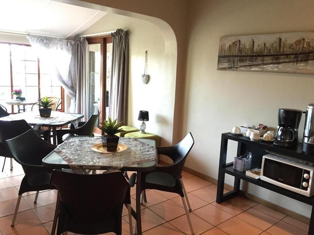 Kings Hill Bed & Breakfast 16/50